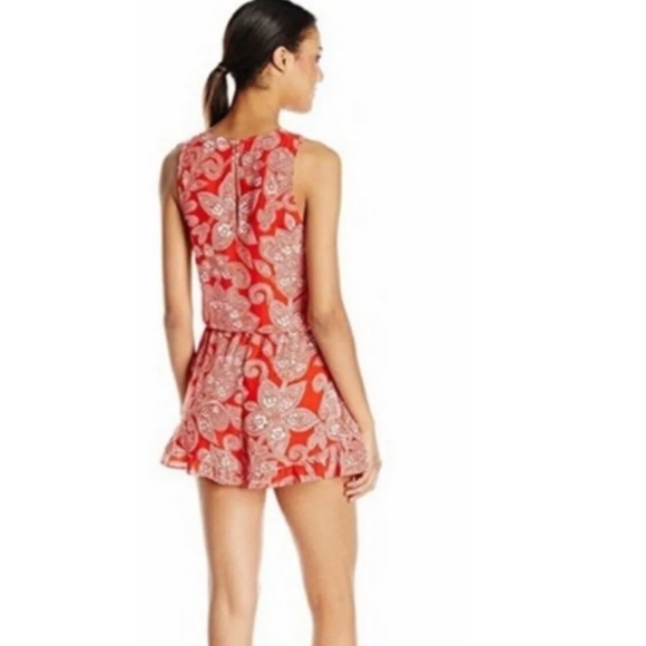 Show me Your Mumu floral romper. Worn about 2x . 98‎ retail - Picture 2 of 8